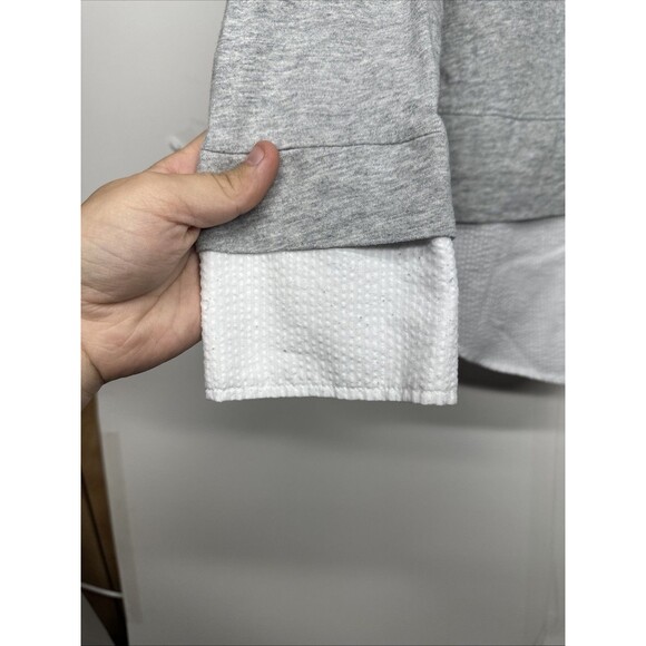 Tommy Hilfiger Women’s Layered Look Sweater Shirt Top Gray White Collared XL - Picture 3 of 12